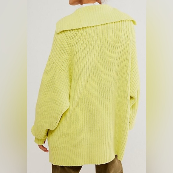 FREE PEOPLE Oversized Cardigan Sweater Coat Iguana Island Medium NWT - Picture 3 of 4